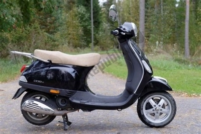 Vespa LX 50 4T USA 2006 spare parts PartsRepublik